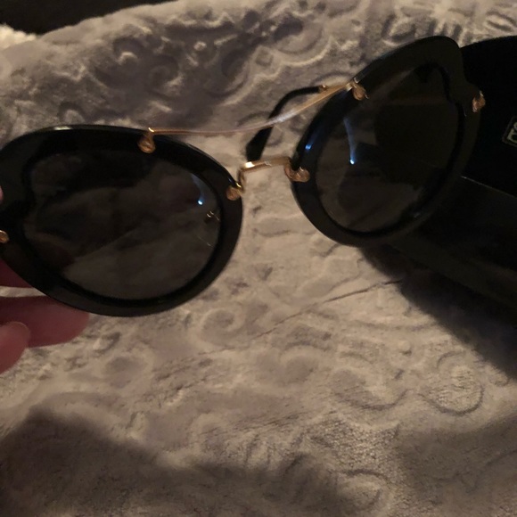 Miu sunglasses main image 5